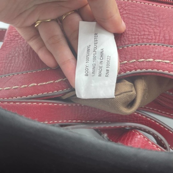 BOC BORN CONCEPT BURGUNDY VINYL PURSE - Picture 12 of 15